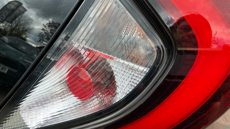Toyota Aygo X 1.0 VVT-i Edge 5dr Petrol Hatchback